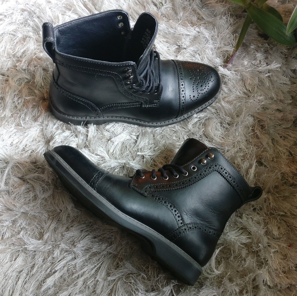 NWOT Bass & Co. Combat Boots
